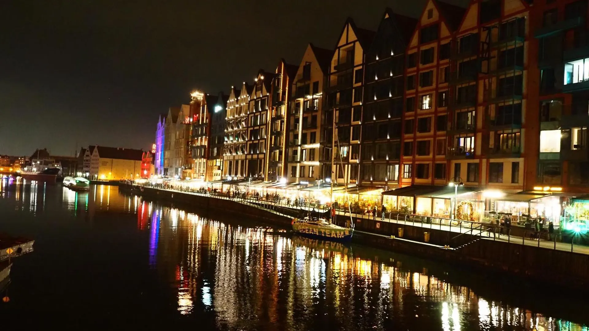 Apartment Gdansk Szafarnia Waterlane Spa By Jacek Budek